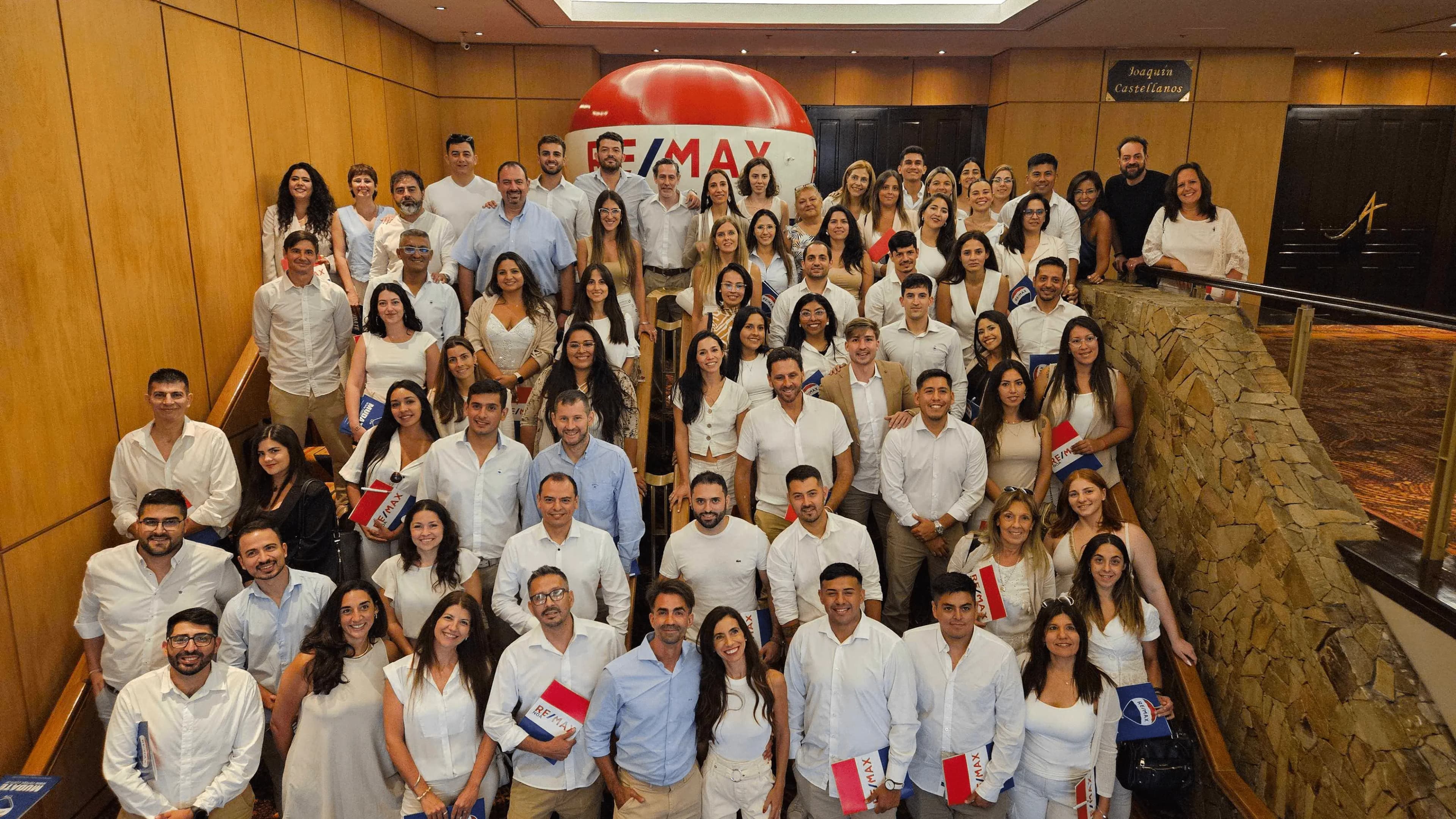 Equipo RE/MAX NOA